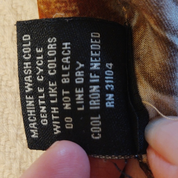 New Directions Ladies Sleeveless Blouse with Chiffon Overlay - Picture 5 of 8